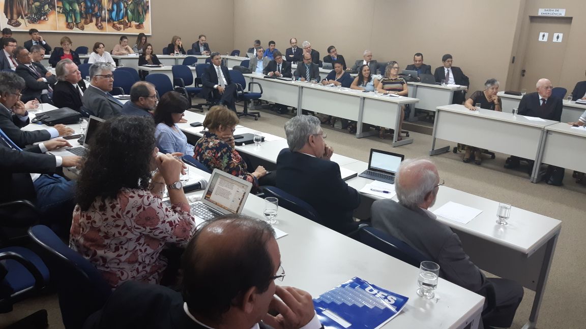 Reunião de dirigentes abordou o conceito e as condições efetivas de autonomia das IFES. Reunião de dirigentes abordou o conceito e as condições efetivas de autonomia das IFES